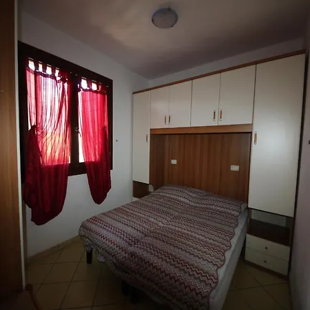 Two Bedroom Rosolina With Space Rosapineta