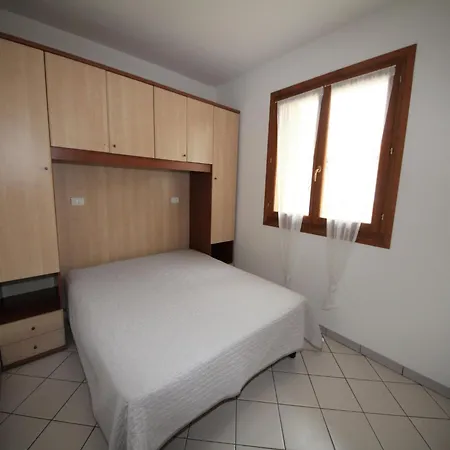 Two Bedroom Rosolina With Space Rosapineta
