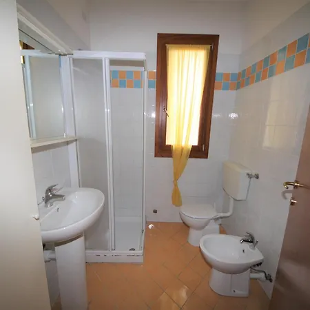 Two Bedroom Rosolina With Space